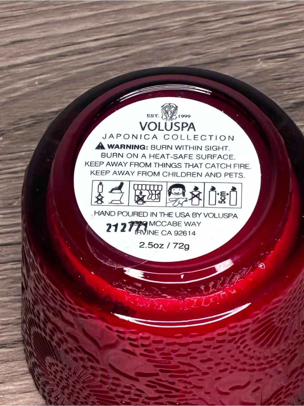 NWT Voluspa Goji Tarocco Orange Red Scented Candle 2.5oz